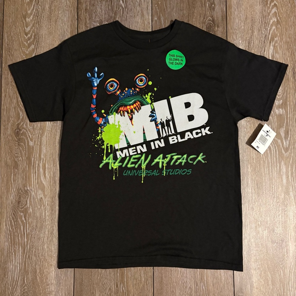 Men in Black Alien Attack Glow Tee Kids M NWT